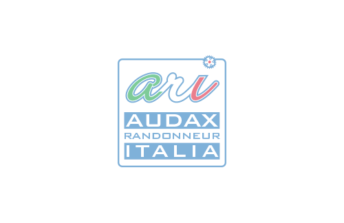 Viene istituito il Campionato Italiano 2017 anche per i brevetti Fuoristrada che inizia con la "Rando di Pomm"