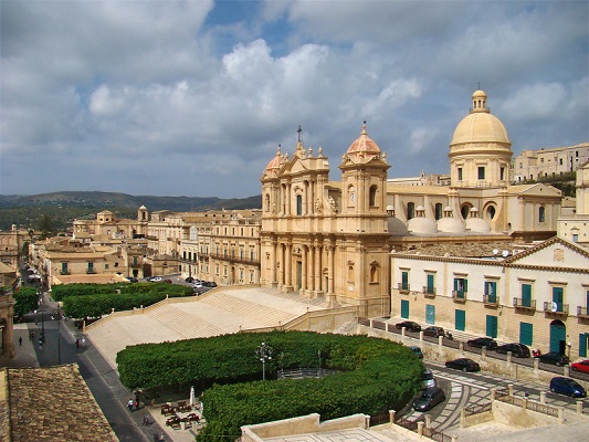 Vista della Cattedrale di NOTO