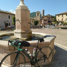 Fontana Piazza Pontano