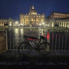 arrivo all'alba a Piazza San Pietro